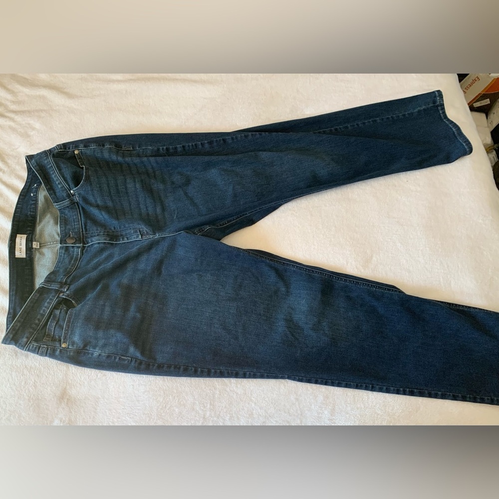 EUC straight leg, curvy fit jeans